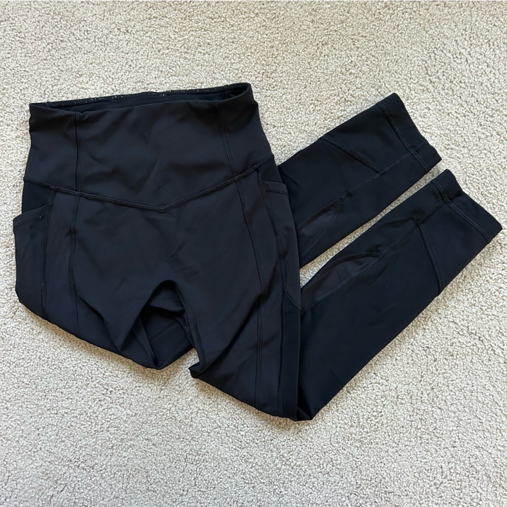 LULULEMON Leggings !